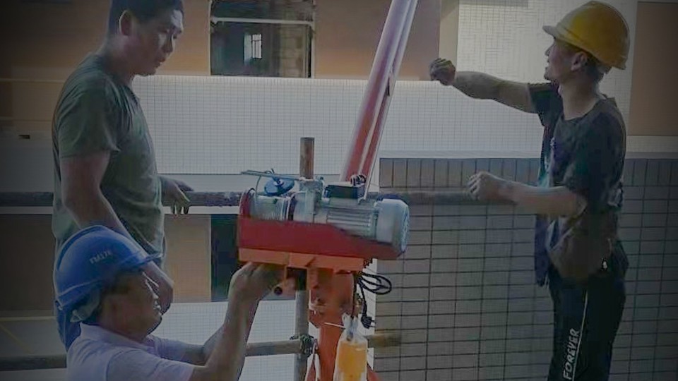 工程門窗幕墻滲水怎么處理？來看看樓上樓門窗的小技巧