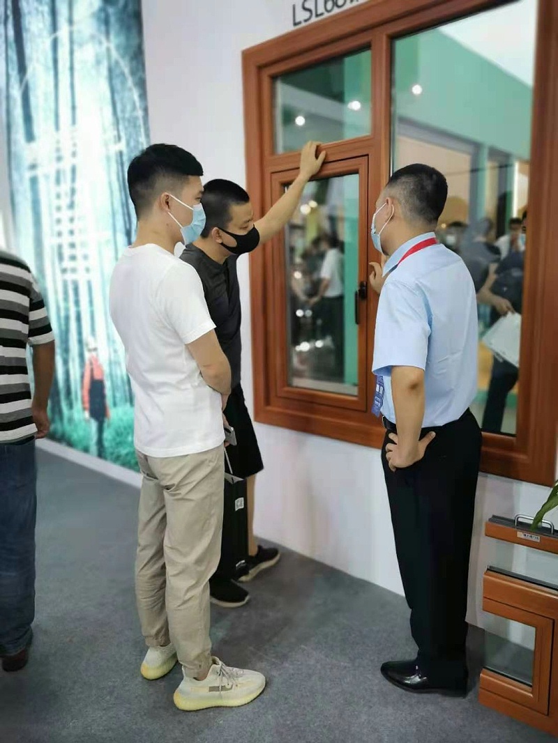 2021廣州建博會(huì) | 樓上樓健康鋁木系統(tǒng)門(mén)窗精彩回顧！