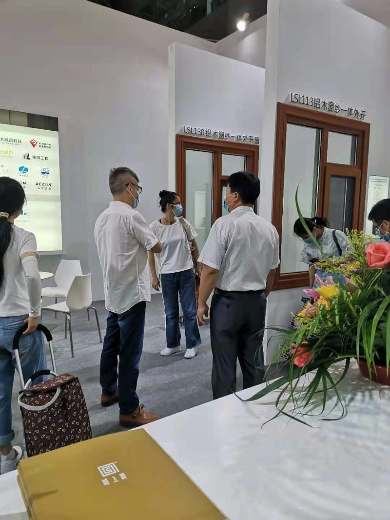 2021廣州建博會(huì) | 樓上樓健康鋁木系統(tǒng)門(mén)窗精彩回顧！